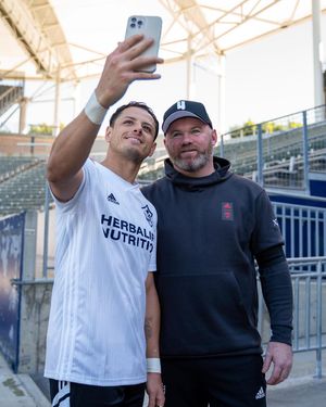 Image post by @lagalaxy on Instagram