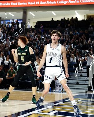 Image post by @cbumbb on Instagram
