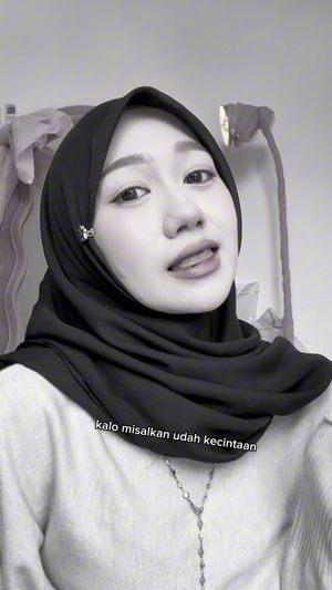Video post by @galyasgeulis on TikTok