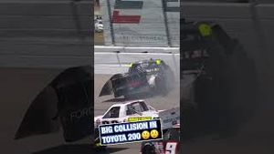 Video post by @nascaronfox on YouTube
