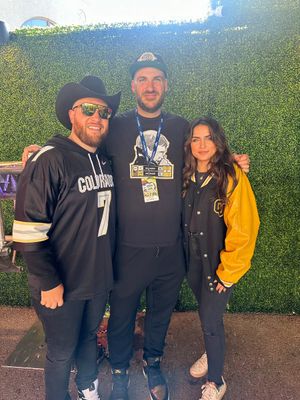 Image post by @AllieMonroy_ on Twitter