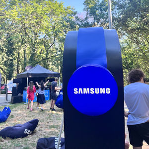 Image post by @samsungromania on Instagram