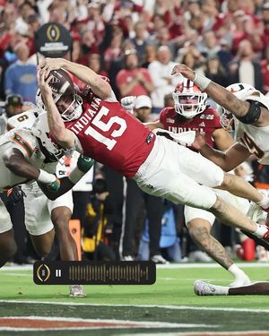 Image post by @cfbplayoff on Instagram