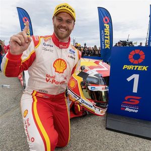 Image post by @shellmotorsport on Instagram