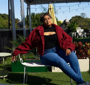 Image post by @iseeyouvee on Instagram