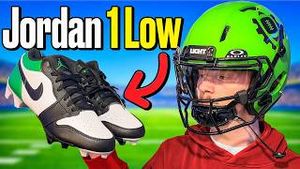 Video post by @Footballrs on YouTube