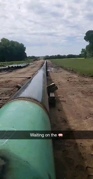 Video post by @thepipelinelife on Instagram