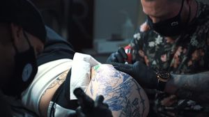 Video post by @skindesigntattoos on Instagram