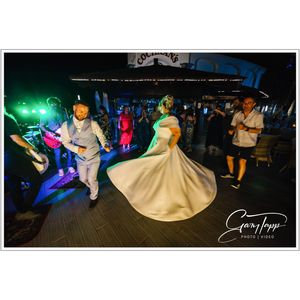 Image post by @gary.tapp.yourweddingmoments on Instagram