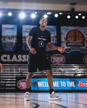Image post by @wakembb on Instagram