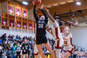 Image post by @oregonsportsphotos on Instagram