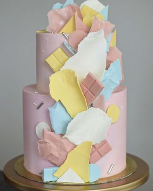 Image post by @theblondewhobakes on Instagram