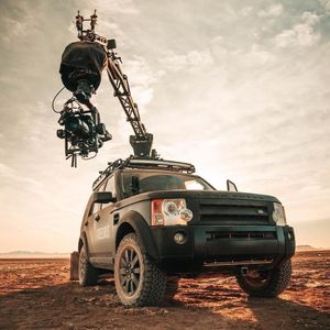 Image post by @motocrane_team on Instagram