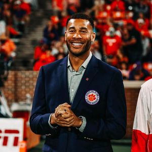 Image post by @iptay on Instagram