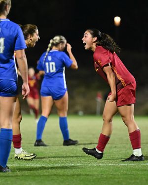 Image post by @uscwsoccer on Instagram