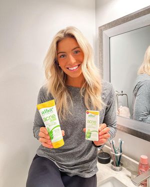 Image post by @kenleenewcom on Instagram