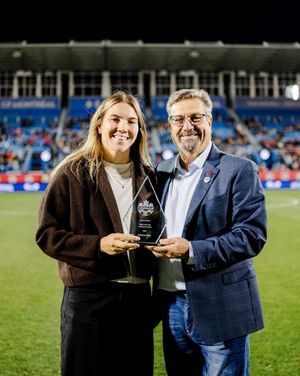 Image post by @canwnt on Instagram