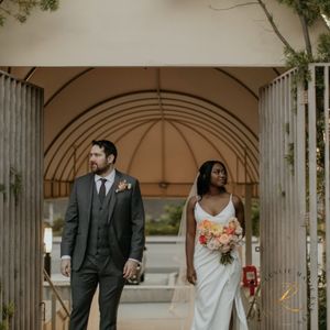 Image post by @lesliemarieevents on Instagram