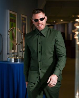 Image post by @mlb.fits on Instagram