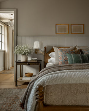 Image post by @shoppeamberinteriors on Instagram