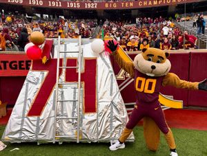 Image post by @goldythegopher on Instagram