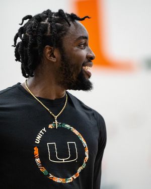 Image post by @caneshoops on Instagram