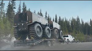 Video post by @motocrane on YouTube
