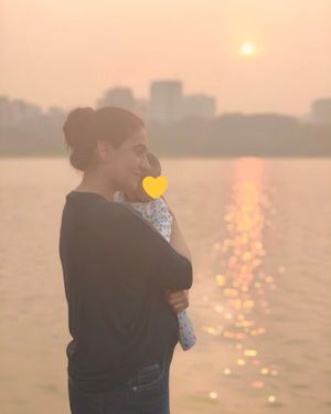 Image post by @me.yamini on Instagram