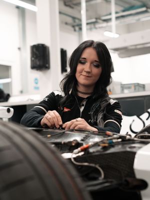 Image post by @jaguarracing on Instagram