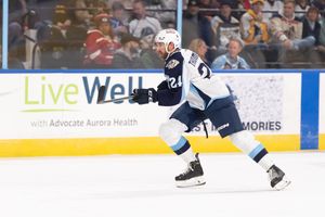 Image post by @mkeadmirals on Twitter