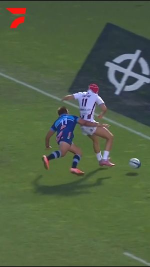Video post by @FloRugby on Facebook