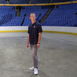 Image post by @buffalosabres on Instagram