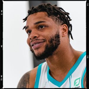 Image post by @hornets on Instagram