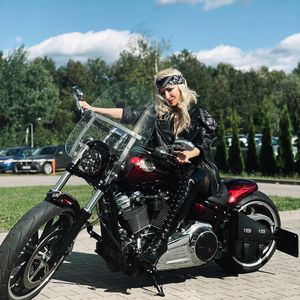 Image post by @klarawilliams.official on Instagram