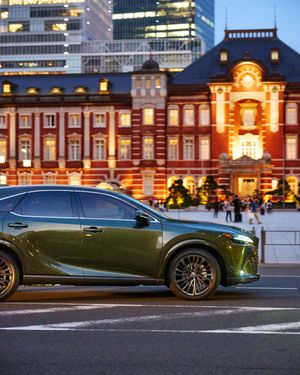 Image post by @discoverlexus on Instagram