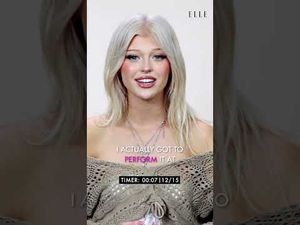 Video post by @ELLE on YouTube