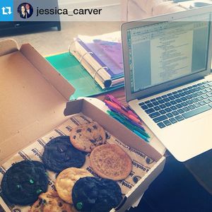 Image post by @insomniacookies on Instagram