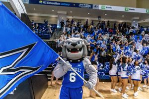 Image post by @UNCAvlBulldogs on Twitter