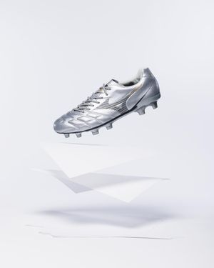 Image post by @soccerdotcom on Instagram