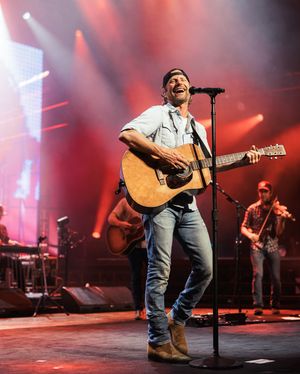 Image post by @dierksbentley on Instagram