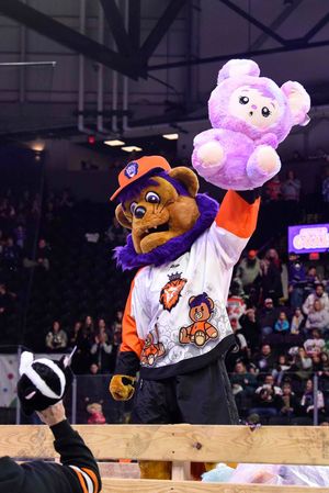 Image post by @readingroyals on Instagram