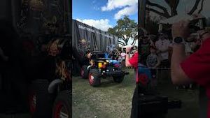 Video post by @monsterjam on YouTube