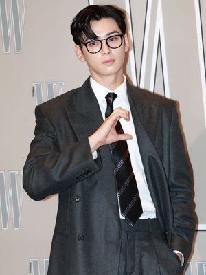 Image post by @ellemenhk on Instagram