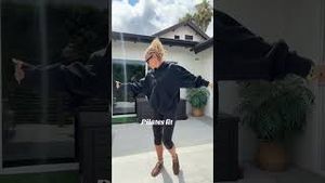 Video post by @shop.with.caroline on YouTube