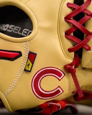 Image post by @colgatesoftball on Instagram