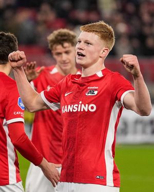 Image post by @azalkmaar on Instagram