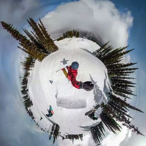 Image post by @whistlerblackcomb on Instagram