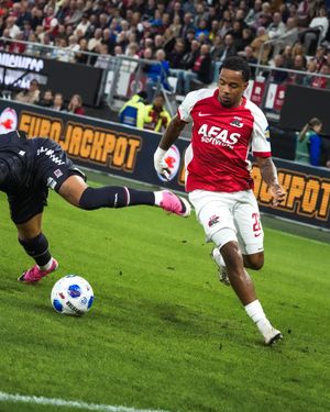 Image post by @azalkmaar on Instagram