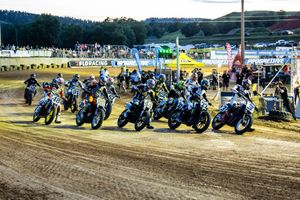 Image post by @americanflattrack on Instagram