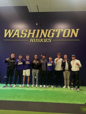 Image post by @uw_mgolf on Instagram